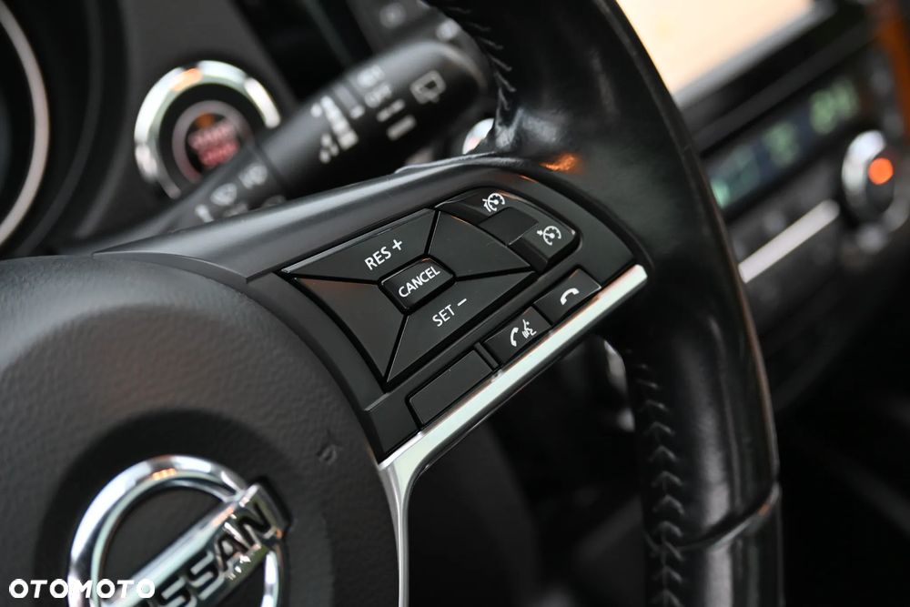 Nissan Qashqai 1.2 DIG-T Xtronic TEKNA+ - 25