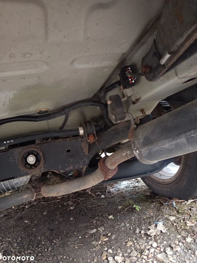 Chevrolet Captiva - 10