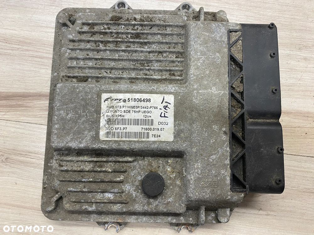 KOMPUTER STEROWNIK SILNIKA ECU  FIAT PUNTO 51806498 7160001907 - 1