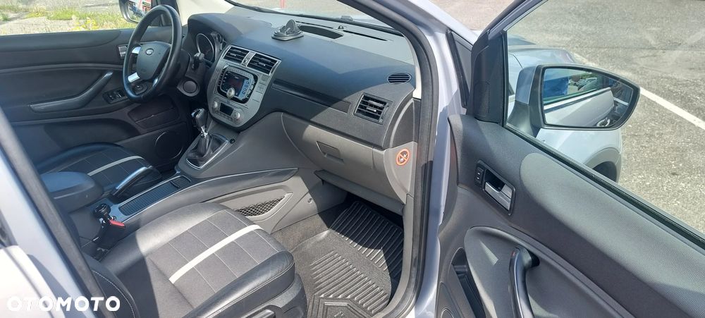 Ford Kuga 2.0 TDCi Titanium - 13