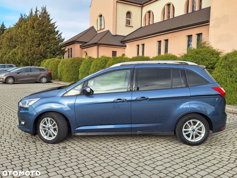 Ford Grand C-MAX - 16