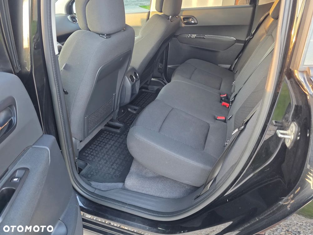 Peugeot 3008 1.6 HDi Style - 25