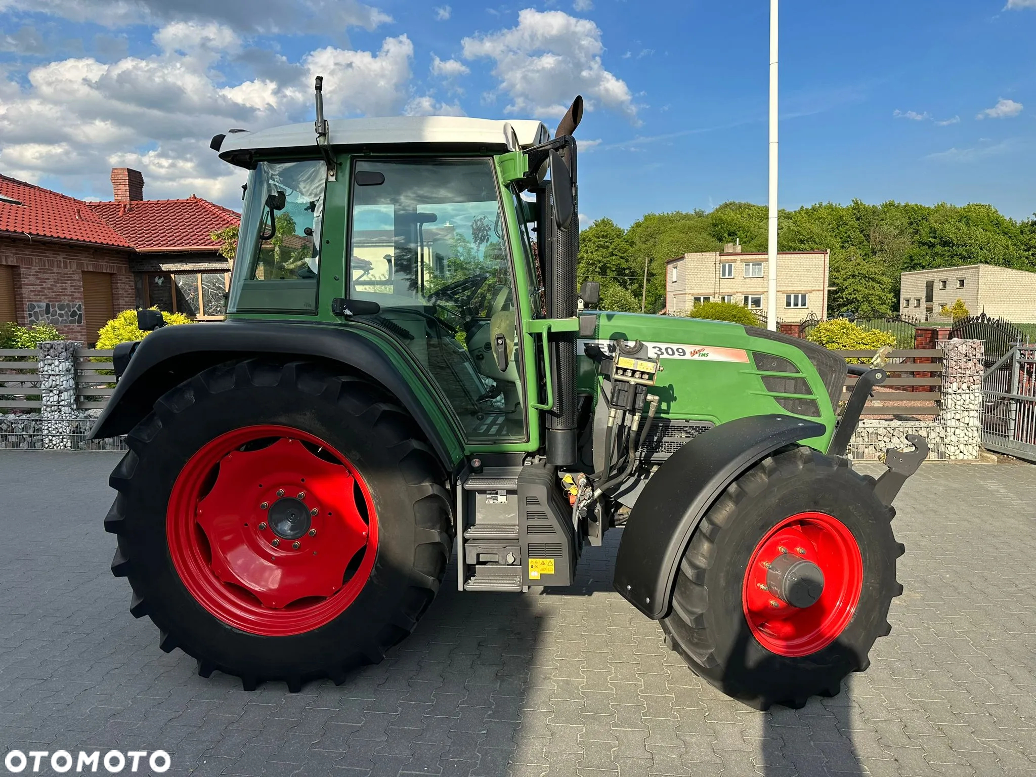 Fendt 309 vario tms  512  john deere 6115 R - 7