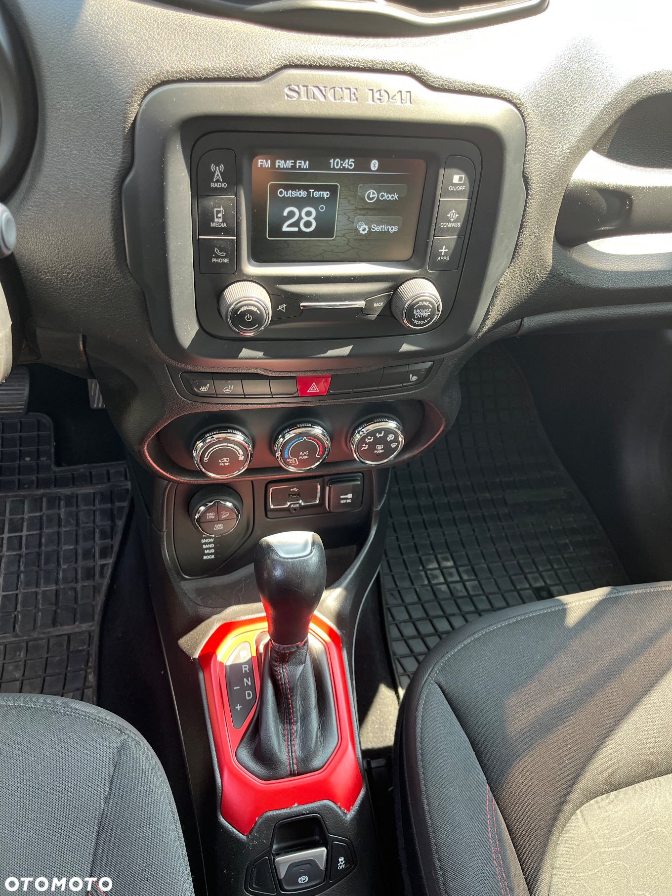 Jeep Renegade - 16
