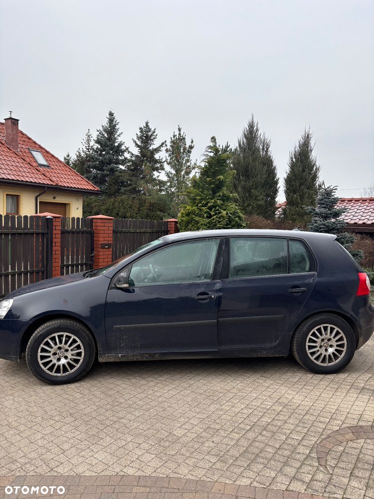 Volkswagen Golf 1.9 TDI DSG Edition - 2