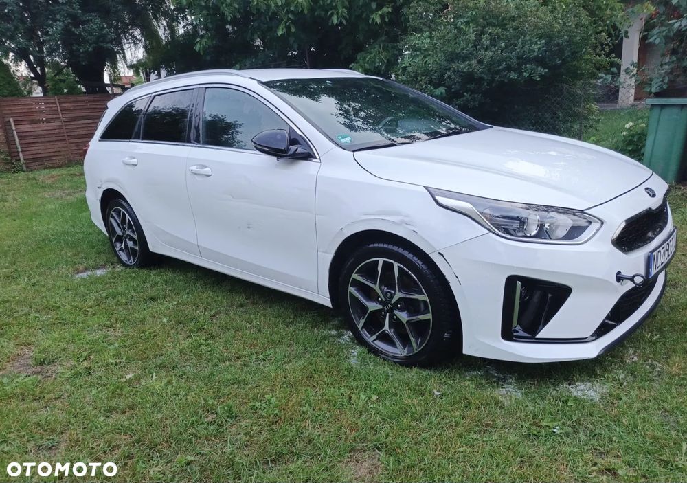 Kia Ceed 1.6 CRDi (48V Mild-Hybrid) DCT7 GT Line - 15