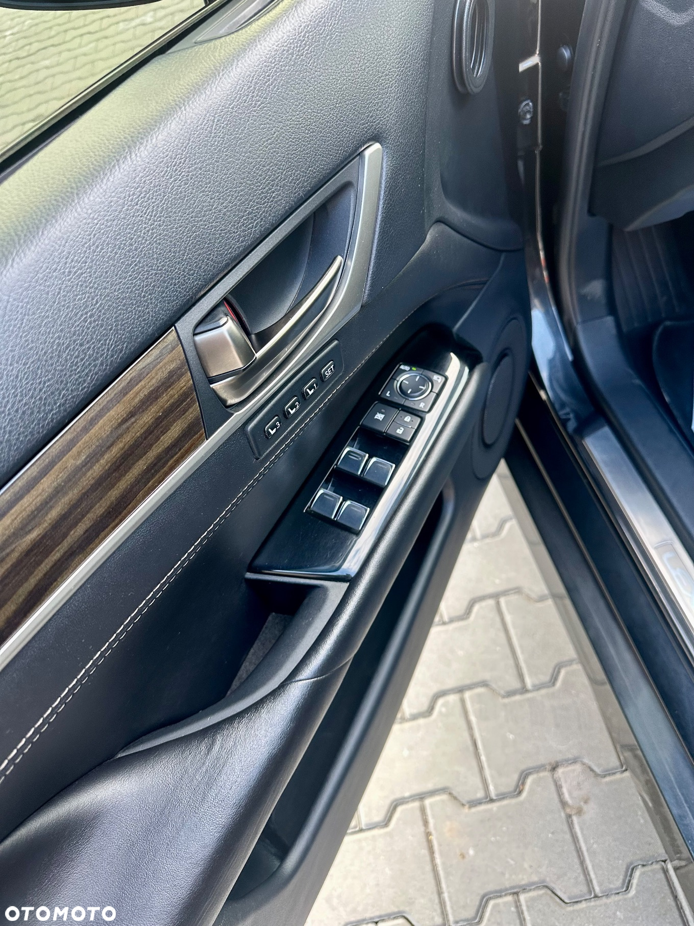 Lexus GS - 15