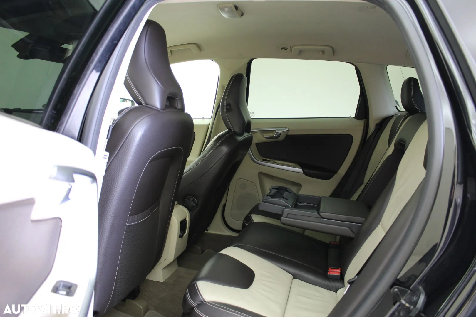 Volvo XC 60 - 9