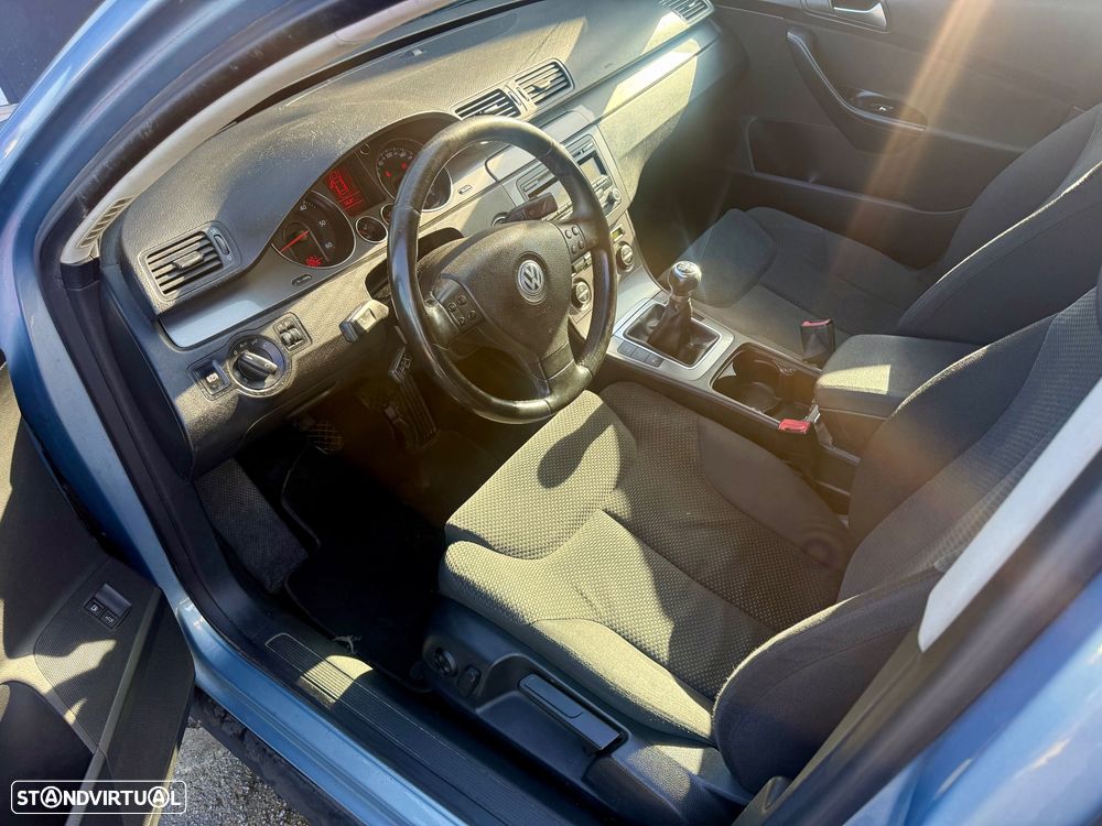 VW Passat Variant 1.9 TDi Confortline - 6