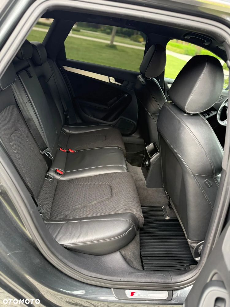 Audi A4 Avant 2.0 TDI DPF S line Sportpaket - 29