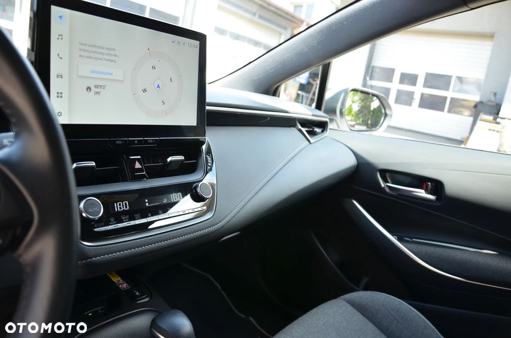 Toyota Corolla 1.8 Hybrid Executive - 22