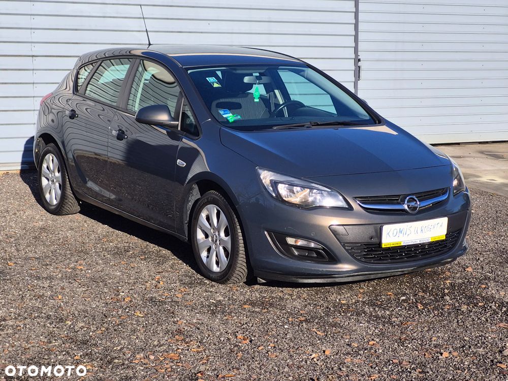 Opel Astra 1.4 T Cosmo - 1