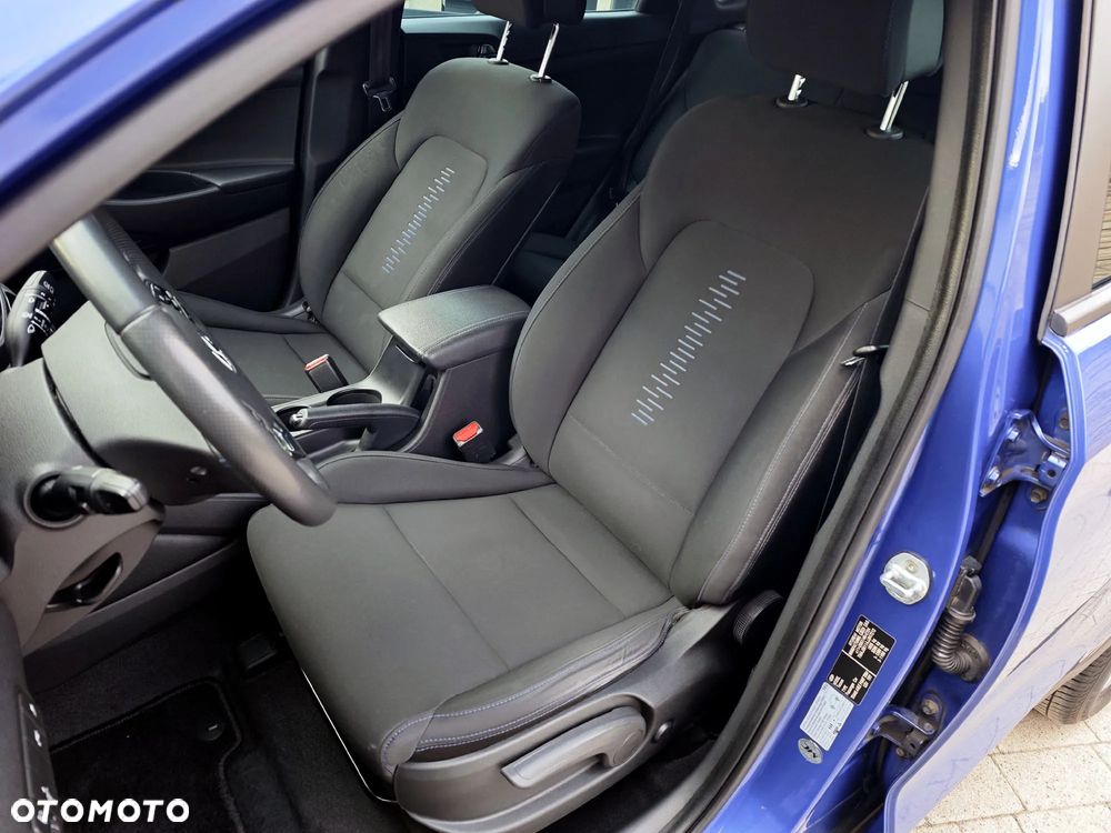 Hyundai Tucson blue 1.6 GDi 2WD Passion - 8