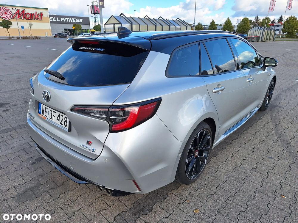 Toyota Corolla - 5