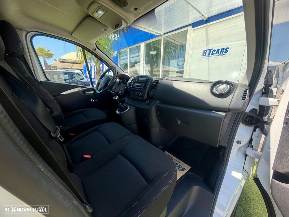 Renault Trafic 2.0 dCi L1H1 1.0T - 19