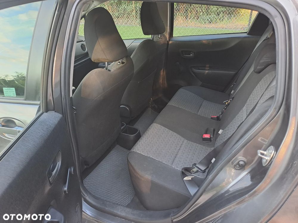 Toyota Yaris 1.4 D-4D Active - 18
