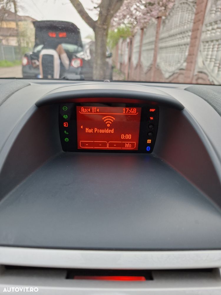 Ford Fiesta 1.4i Titanium - 6