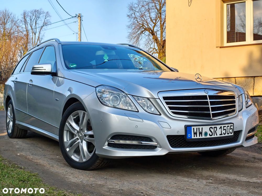 Mercedes-Benz Klasa E - 16