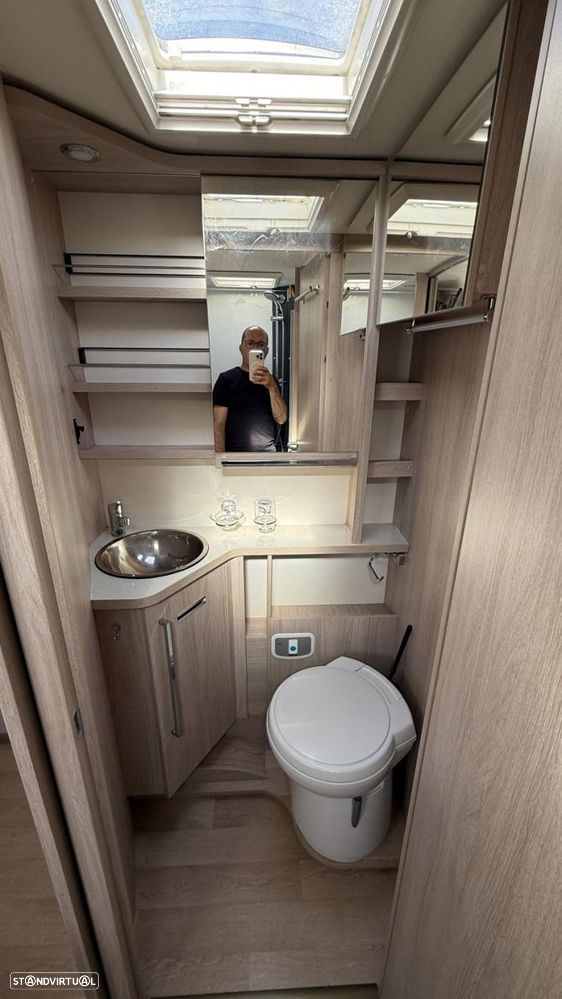 Rapido Serie 6F 696 FF 50 anos c.central e basculante - 40