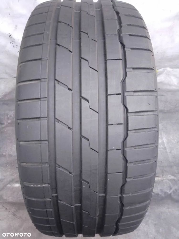 Hankook Ventus S1 EVO3 225/35 ZR20 90Y 2023 7-7.5mm - 1