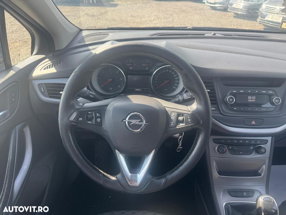 Opel Astra 1.6 CDTI ECOTEC ECOFlex Start/Stop Dynamic - 12