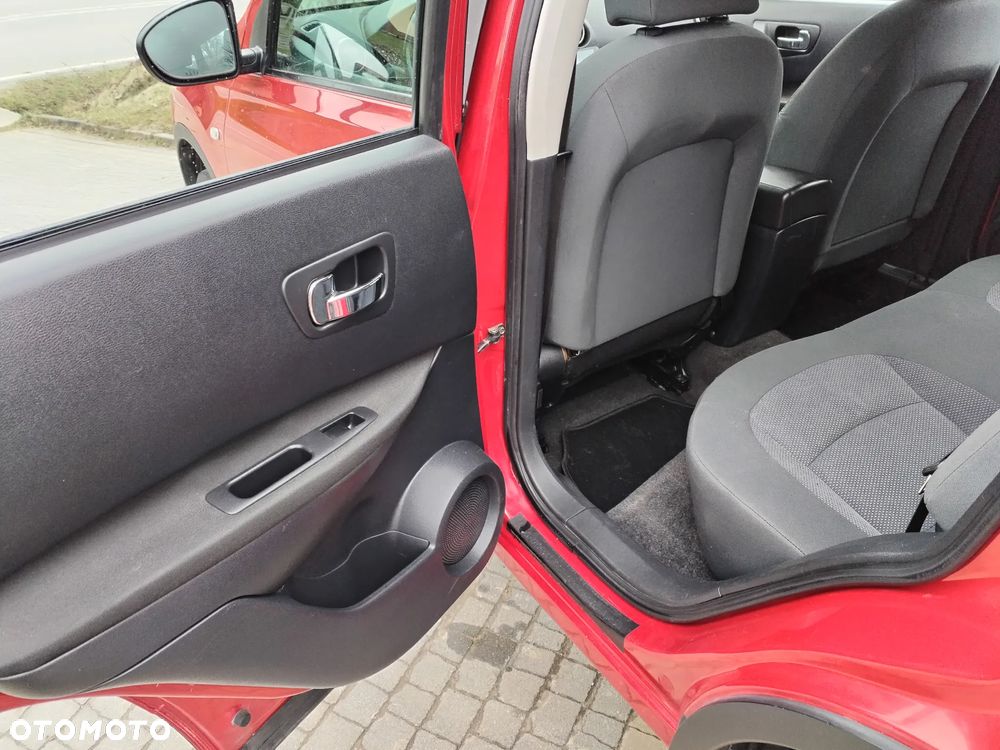 Nissan Qashqai - 22