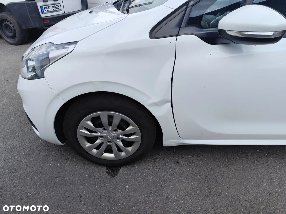 Peugeot 208 1.2 PureTech Style - 2