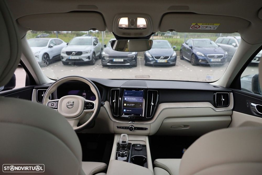 Volvo XC 60 2.0 T6 PHEV Inscription AWD - 24