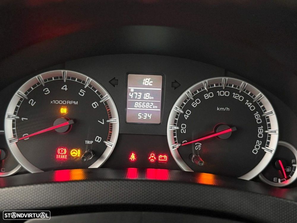 Suzuki Swift 1.2 VVT GLX - 27