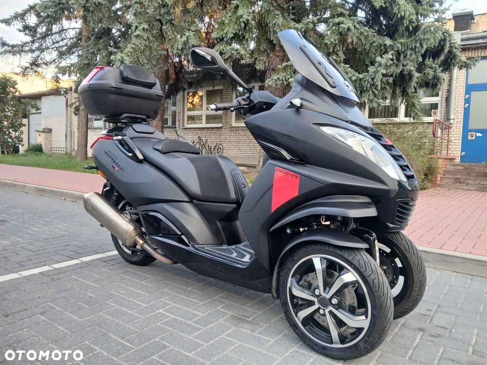 Peugeot Metropolis - 1