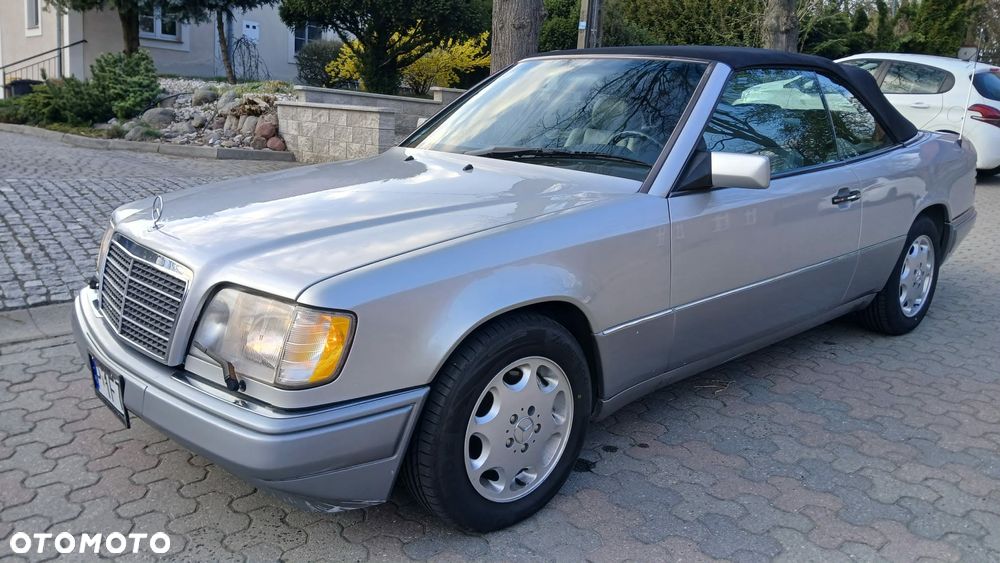 Mercedes-Benz Klasa E - 4