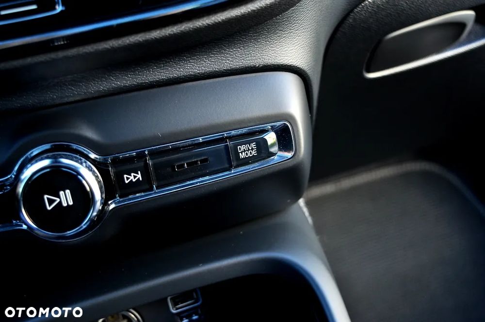Volvo XC 40 T3 Geartronic RDesign - 34