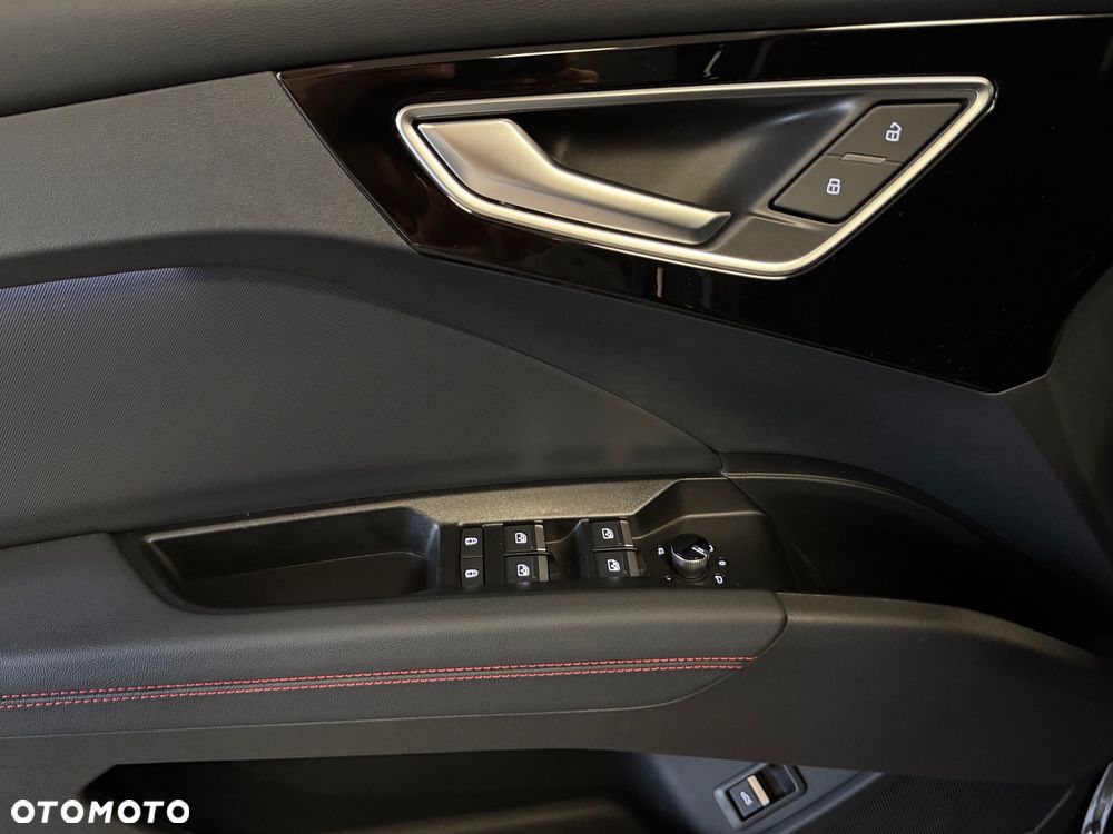Audi Q4 e-tron 45 82kWh S Line Edition - 23
