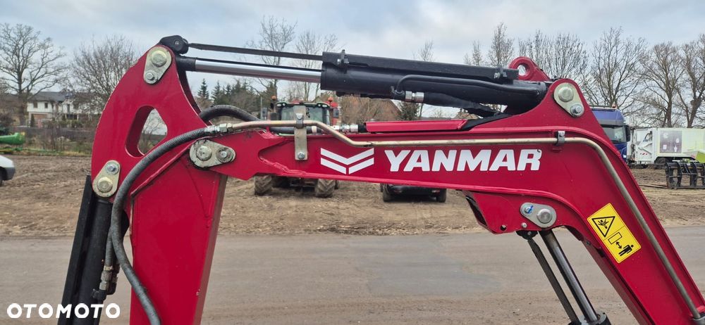 Yanmar ViO27 - 32