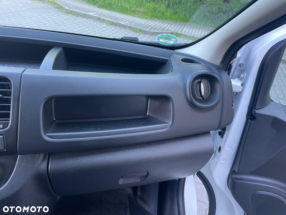 Renault Trafic Long L2H1 Vivaro Talento Custom Expert Boxer Nv 300 - 20