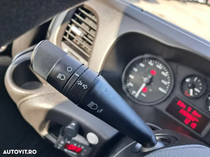 Iveco daily furgon 2.3d izoterm frigorific safkar - 19