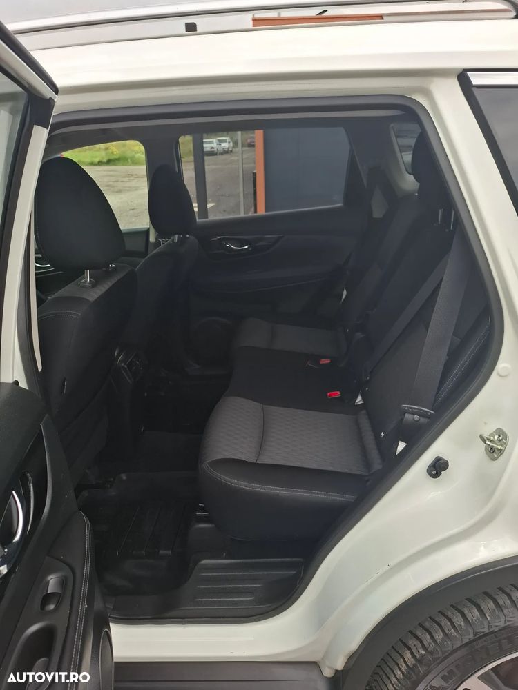 Nissan X-Trail 1.7 dCi N-Connecta - 14