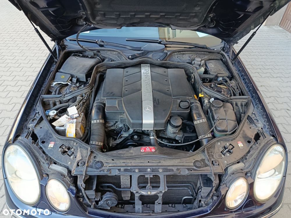 Mercedes-Benz Klasa E 320 T Avantgarde - 12