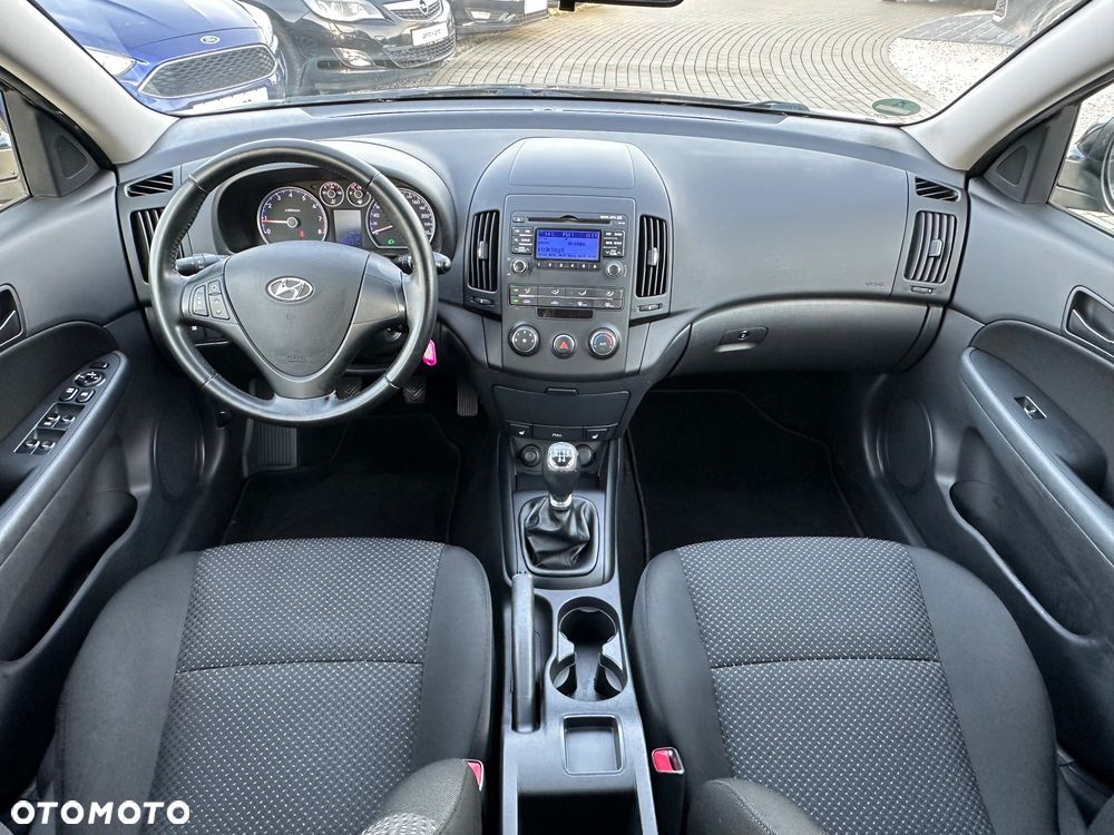 Hyundai i30 1.4 Edition Plus - 21