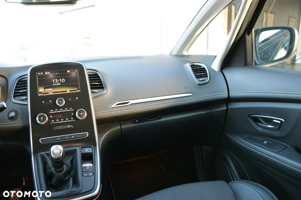 Renault Scenic BLUE dCi 120 LIMITED - 12