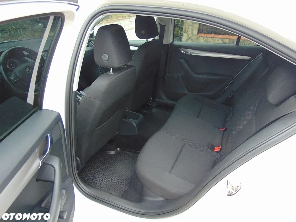 Skoda Octavia 1.0 TSI Active - 6