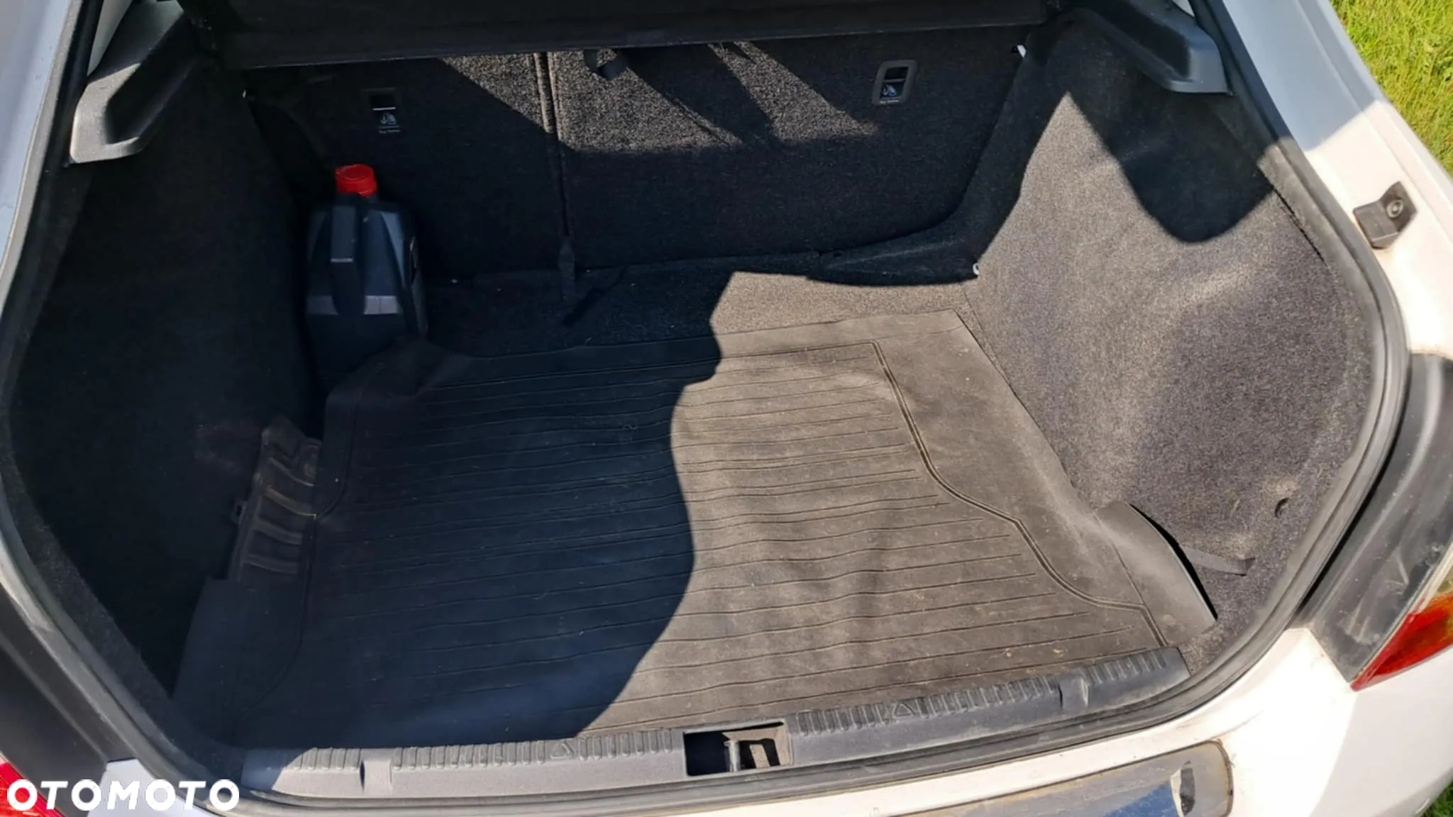 Skoda RAPID 1.2 TSI Ambition - 13