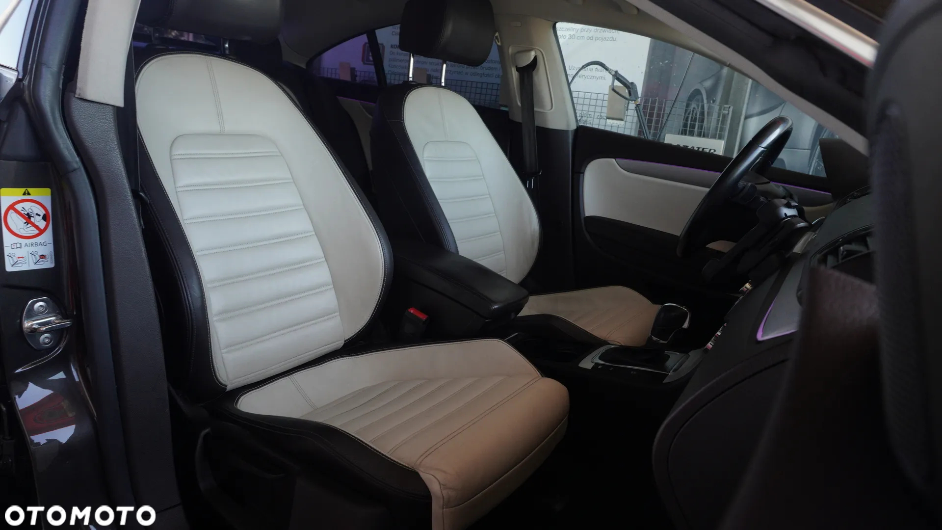 Volkswagen CC 2.0 TDI BlueMotion Technology DSG - 32