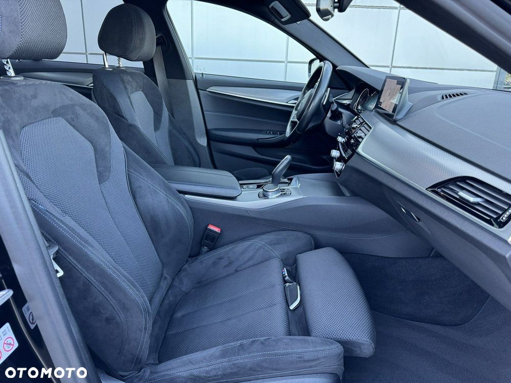 BMW Seria 5 520i M Sport sport - 19