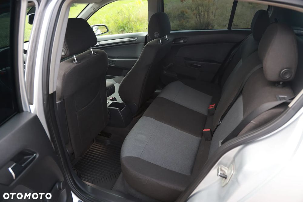 Opel Astra III 1.6 Enjoy - 22