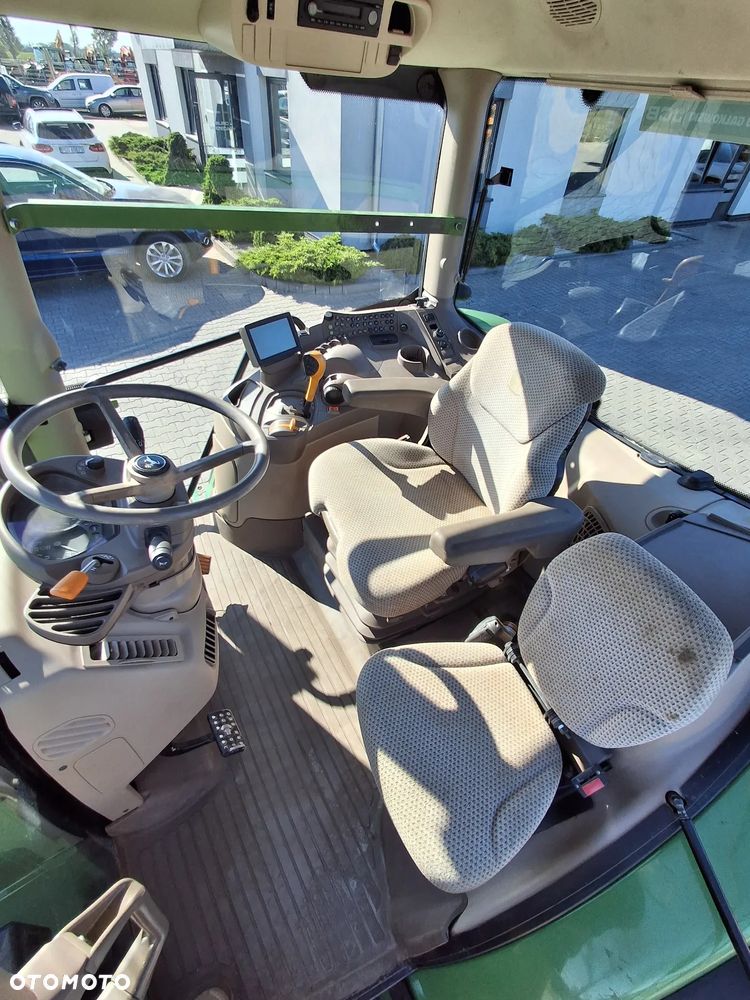 John Deere 6110 R - 13