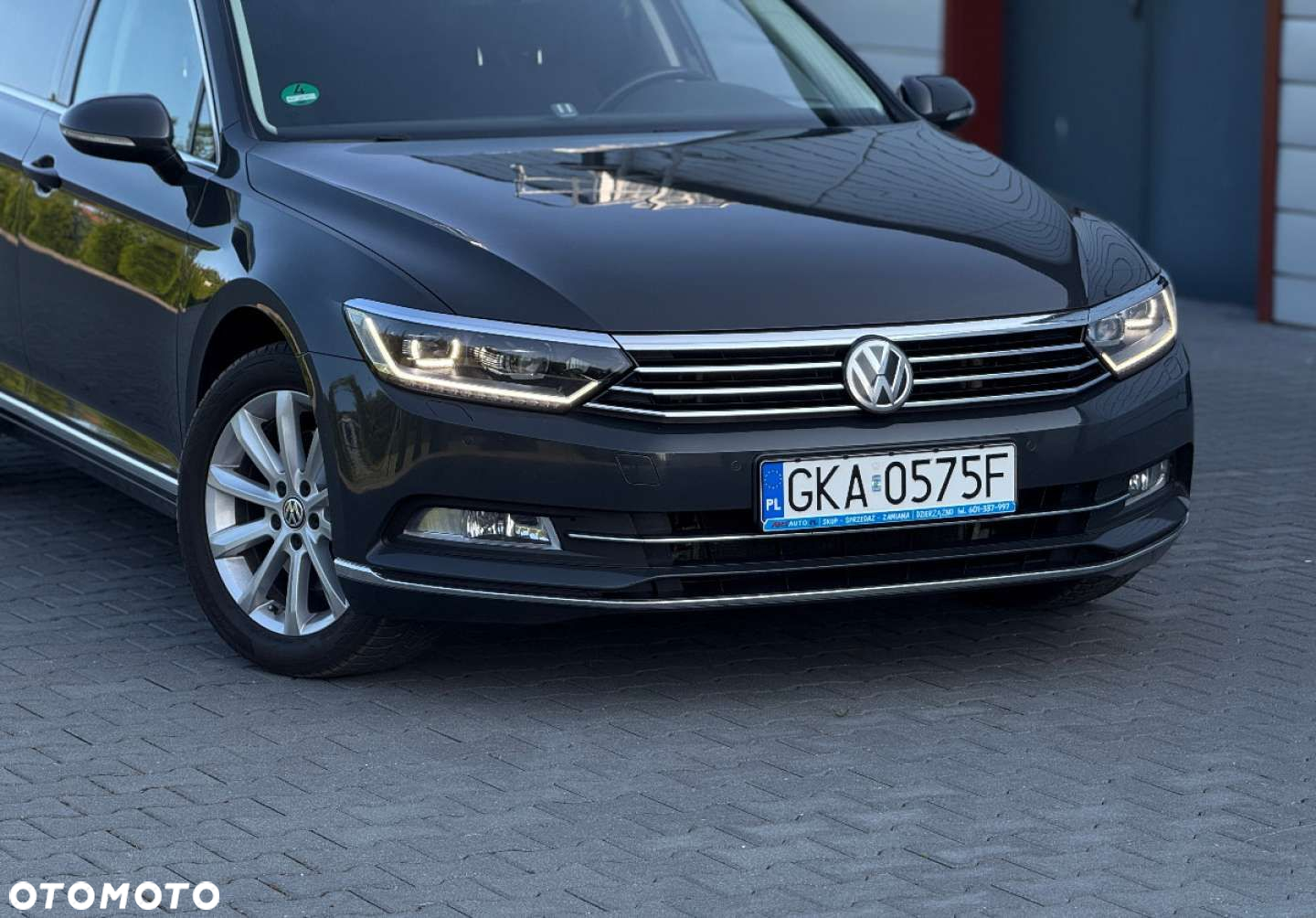 Volkswagen Passat - 3