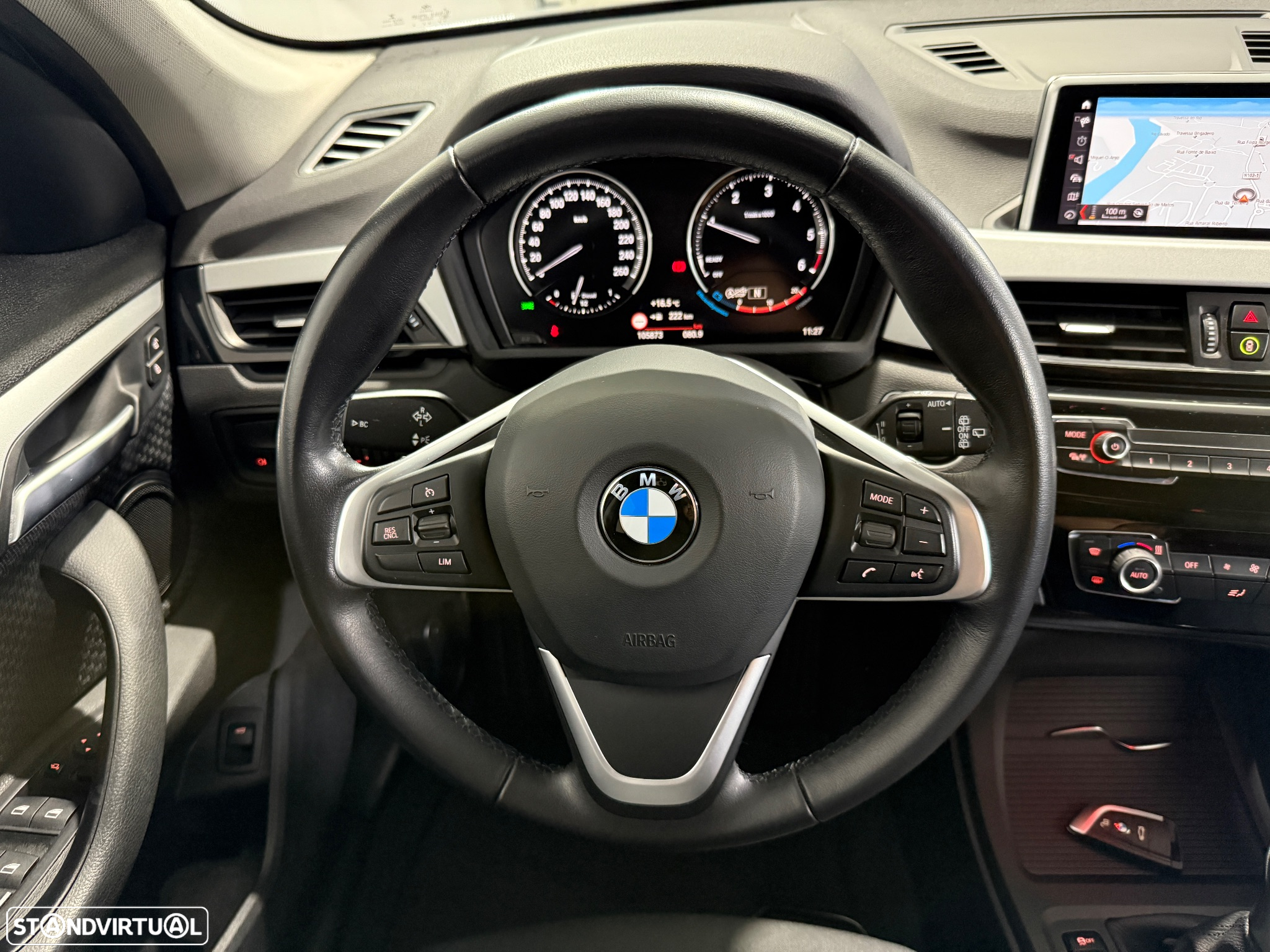 BMW X1 16 d sDrive Line Sport - 25