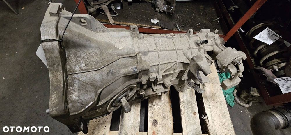 SKRZYNIA BIEGÓW DAILY 35C15 2840.6 12F13 8873021 - 1