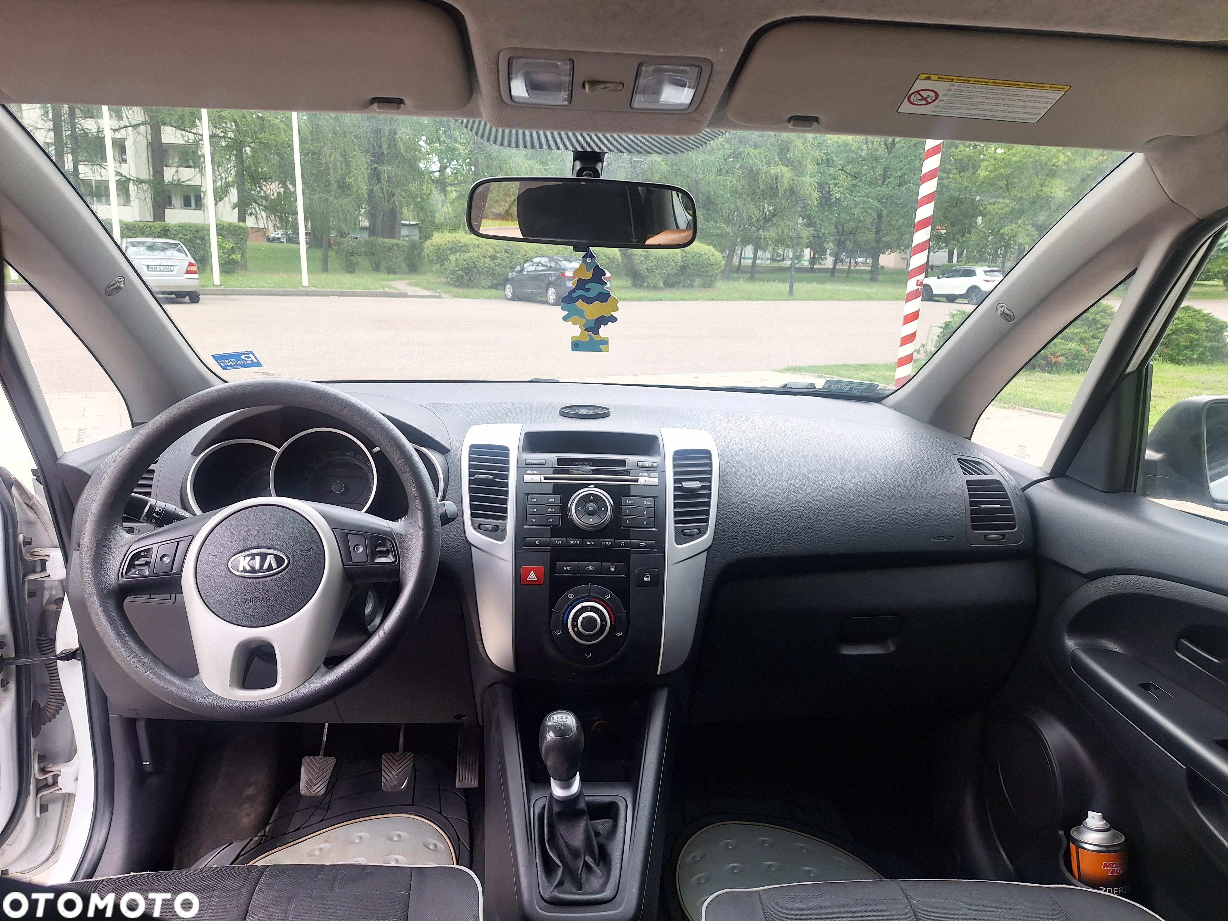Kia Venga - 15